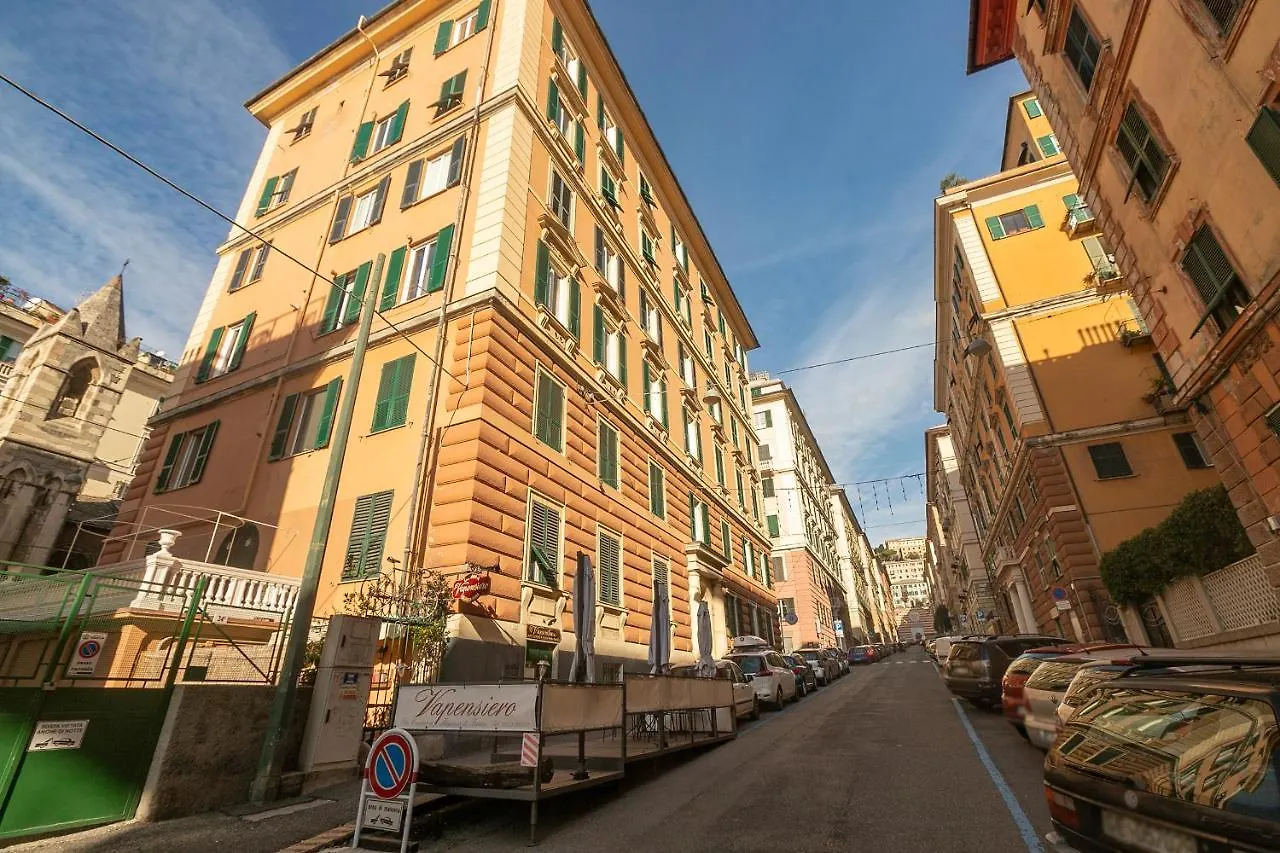Apartment Homes In Genoa - Gold And Silver